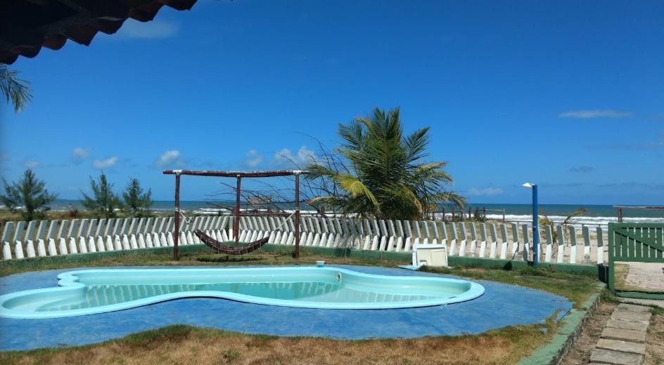 Chales Suites Pe Na Areia กวายบิม ภายนอก รูปภาพ